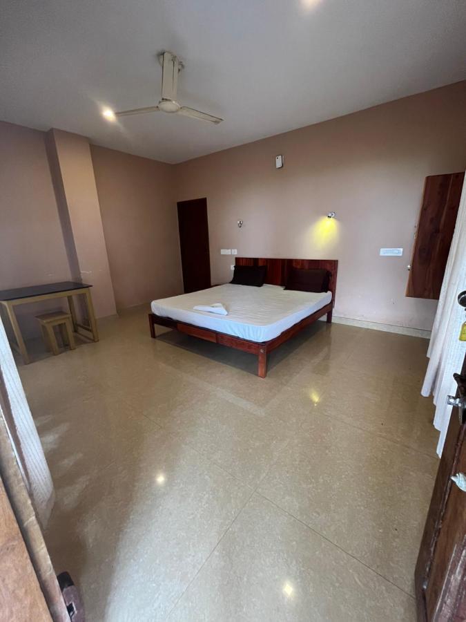 קאנור Kizhunna Rock Beach House מראה חיצוני תמונה